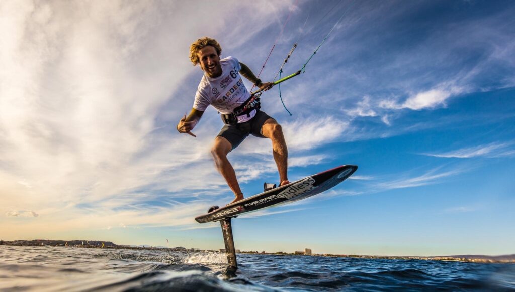 Kitesurf Cagliari Sardegna: Tutto sul kitesurf a Cagliari